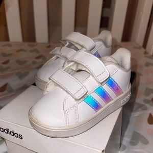 Adidas Grand Court 1 SIZE 5 TODDLER